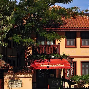 https://family-hotel-renaissance.plovdiv-hotels.com