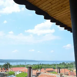 Gasthof Amazonia, Warna