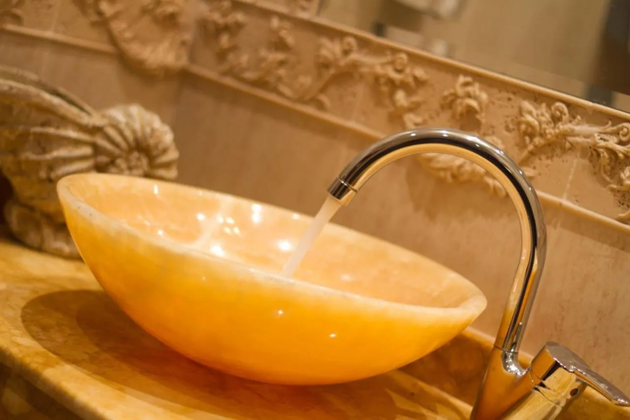 Aqua View Spa Boutique Hotel 골든샌드