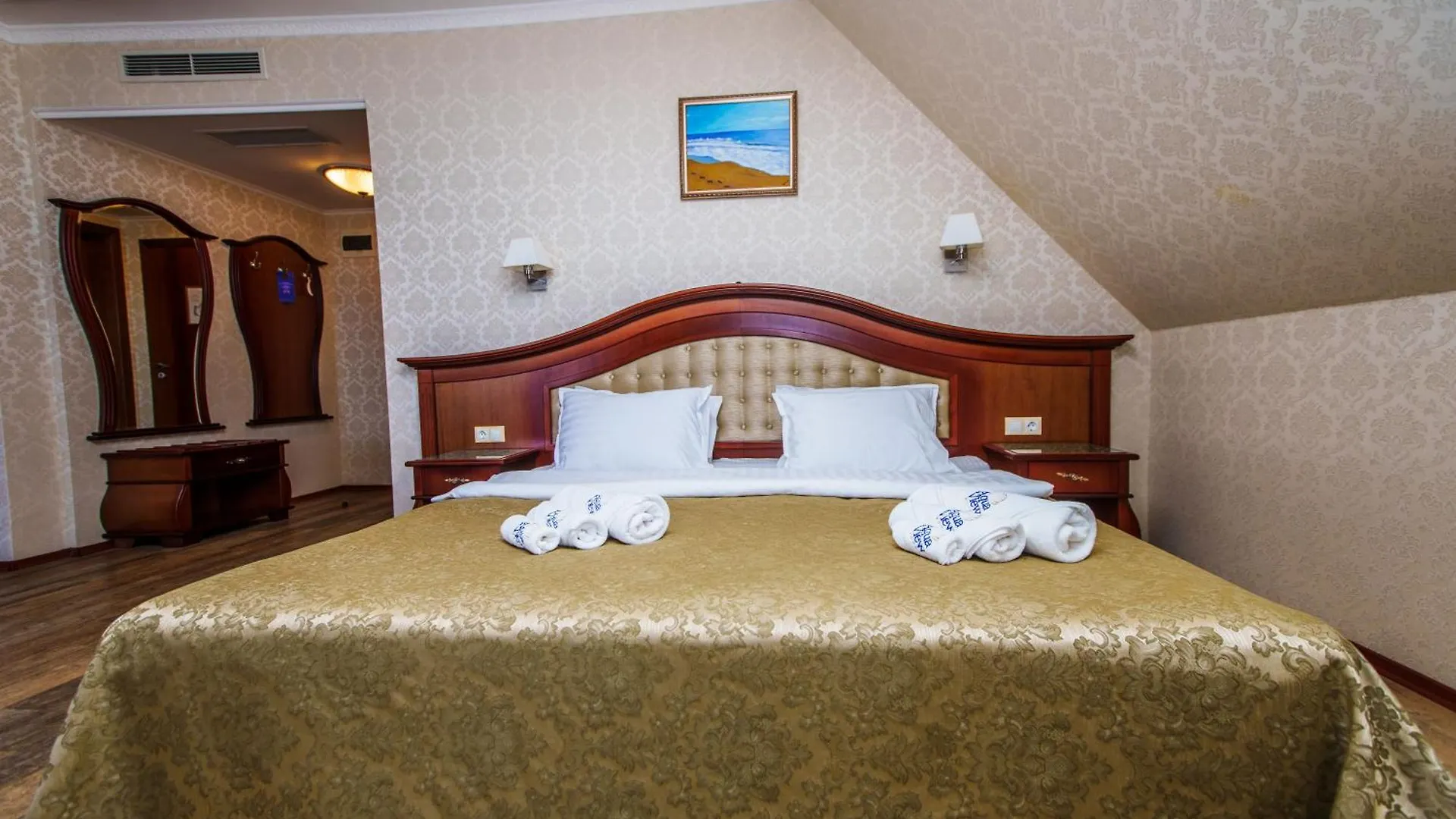 Aqua View Spa Boutique Hotel 골든샌드