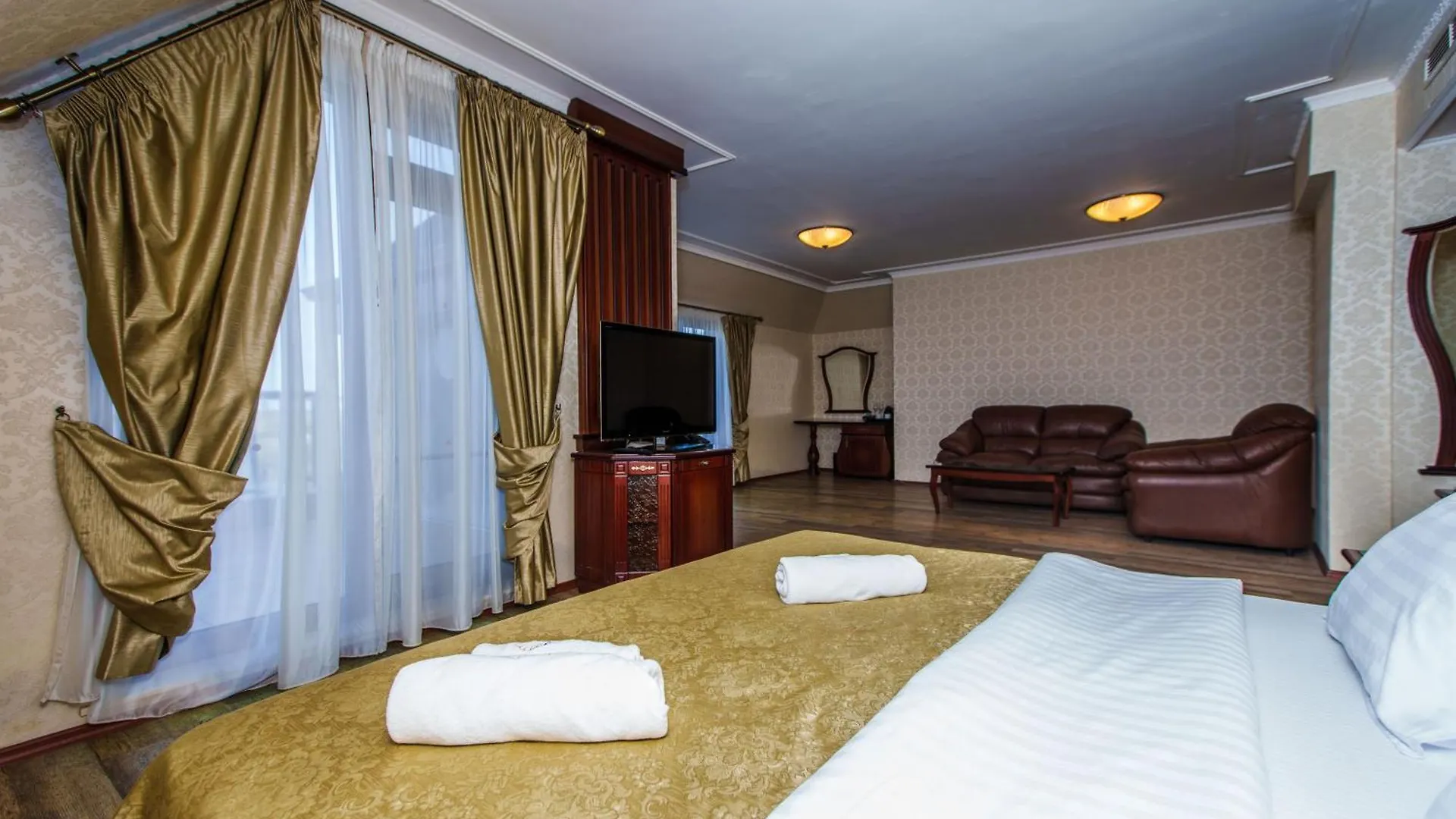 Aqua View Spa Boutique Hotel 골든샌드