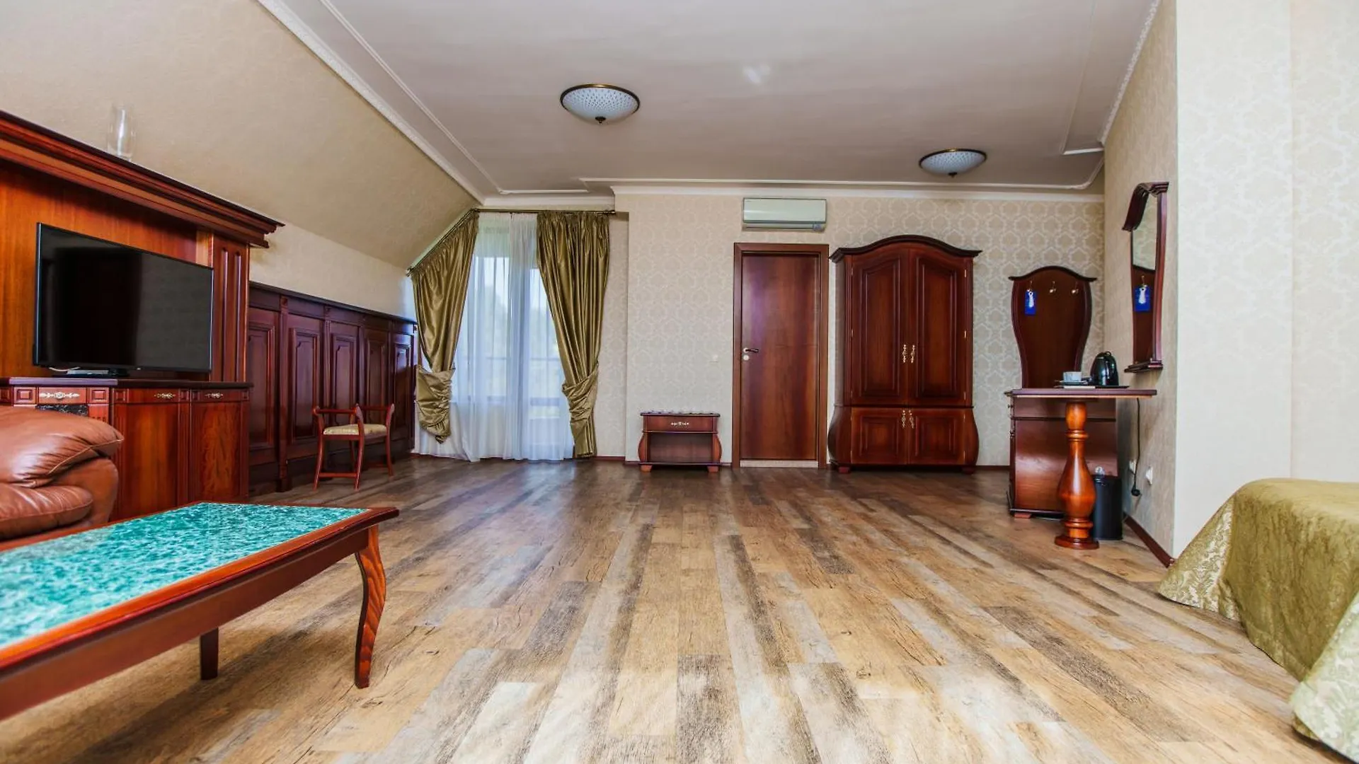 Aqua View Spa Boutique Hotel 골든샌드