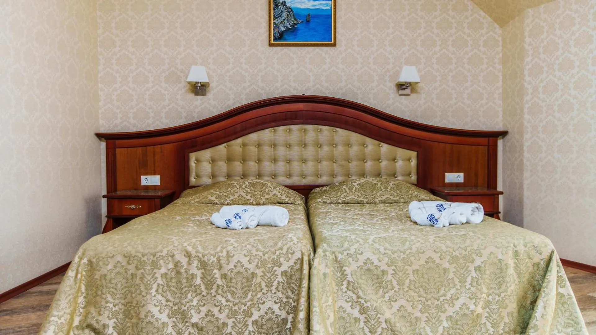 Aqua View Spa Boutique Hotel 골든샌드
