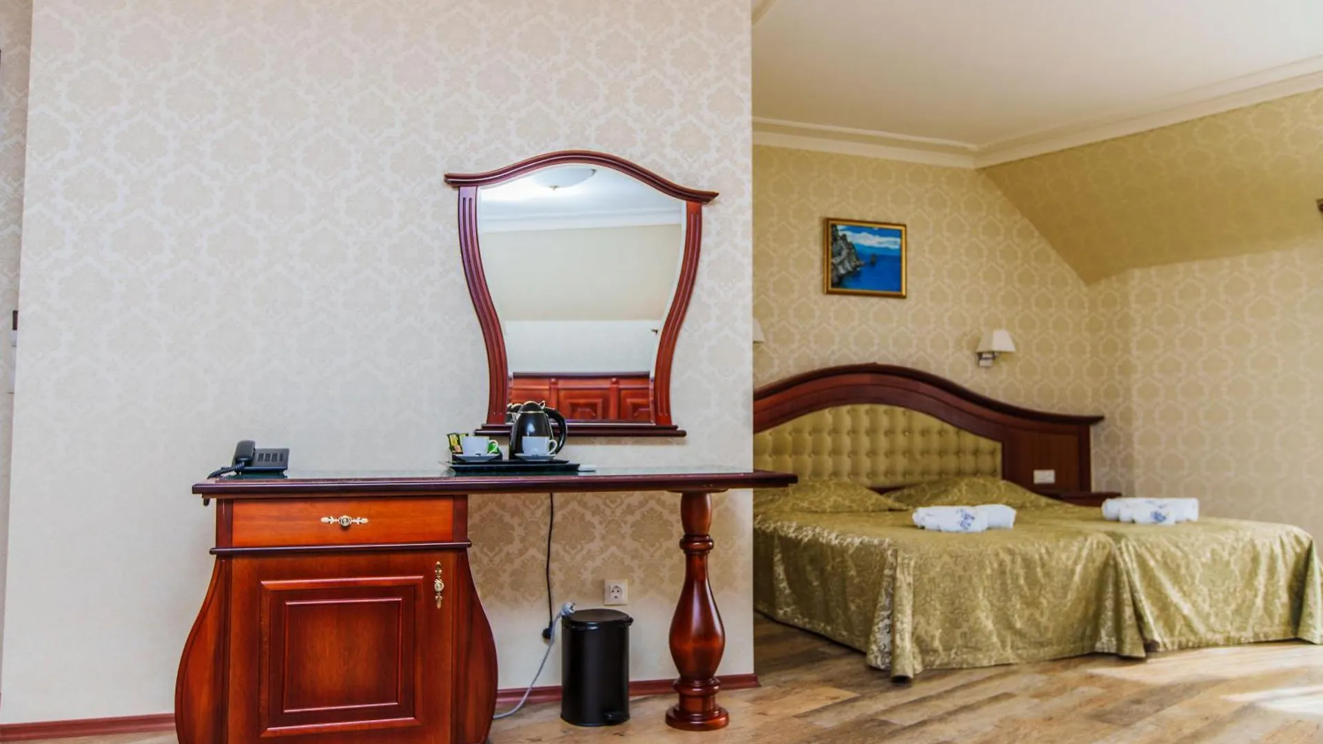 Aqua View Spa Boutique Hotel 골든샌드