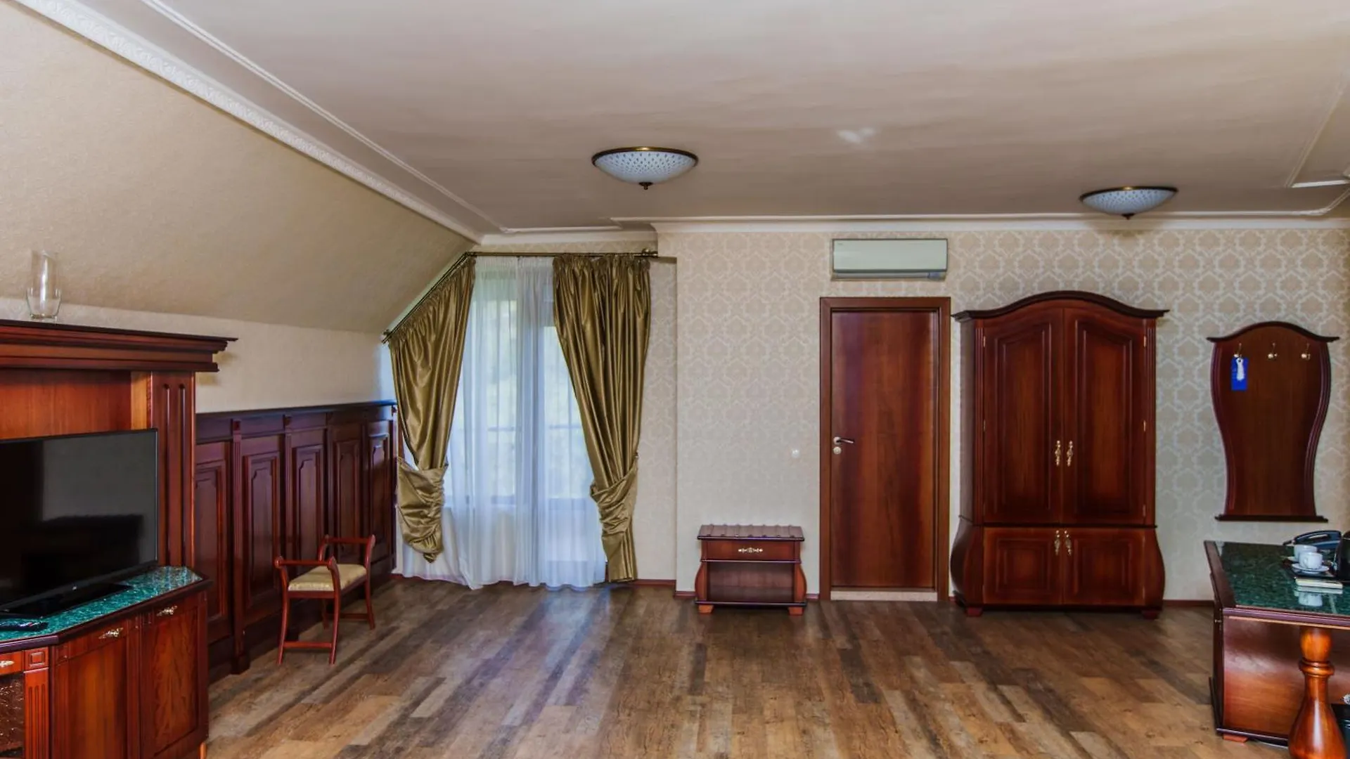Aqua View Spa Boutique Hotel 골든샌드