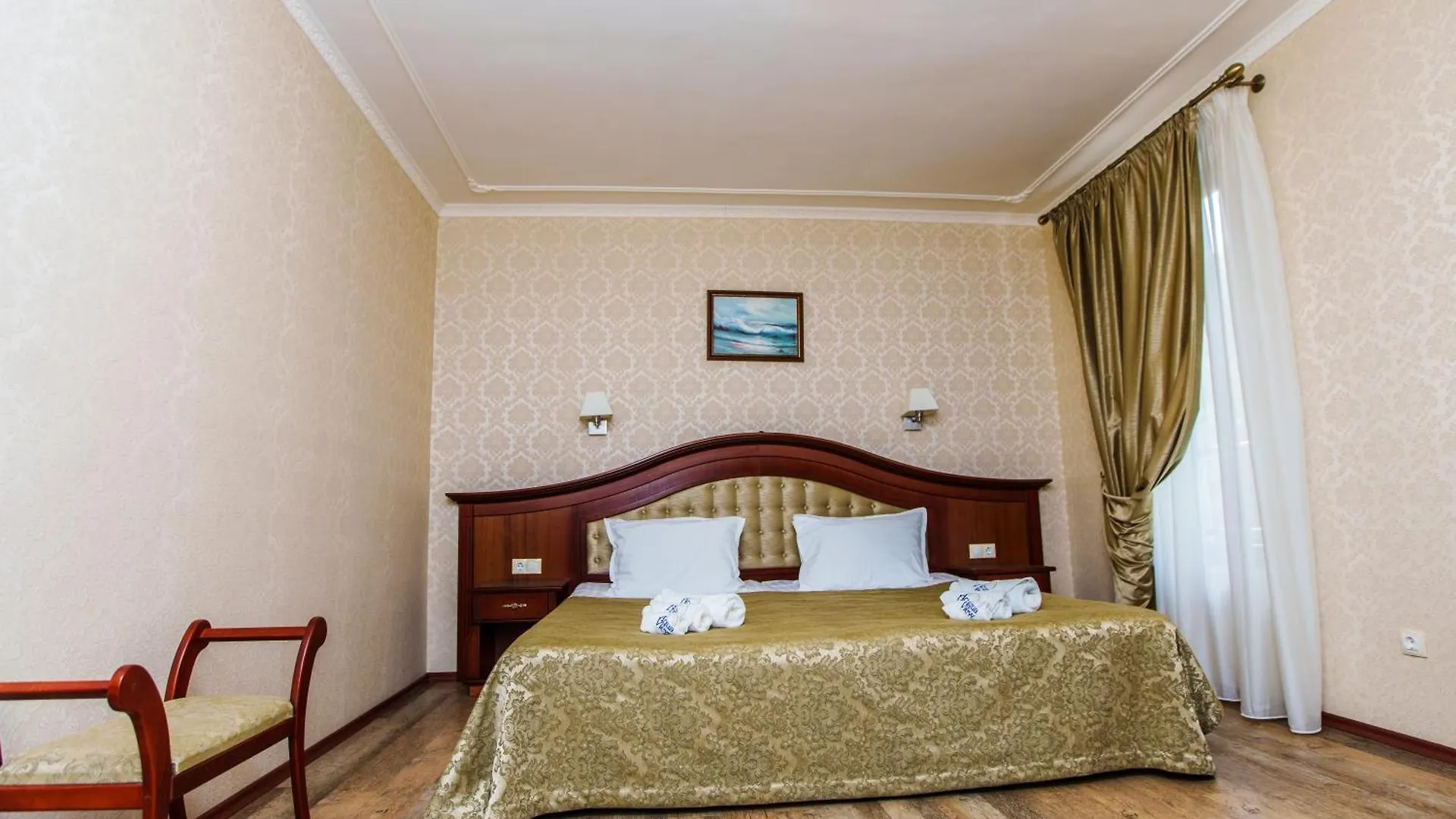 Aqua View Spa Boutique Hotel 골든샌드