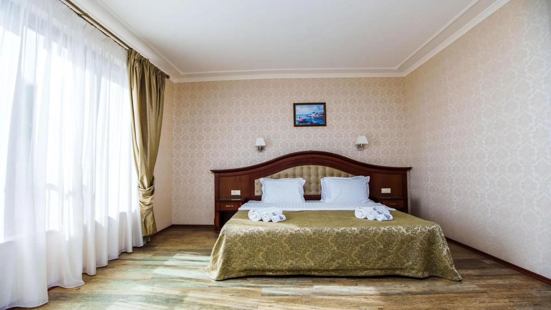 Aqua View Spa Boutique Hotel 골든샌드 4*,