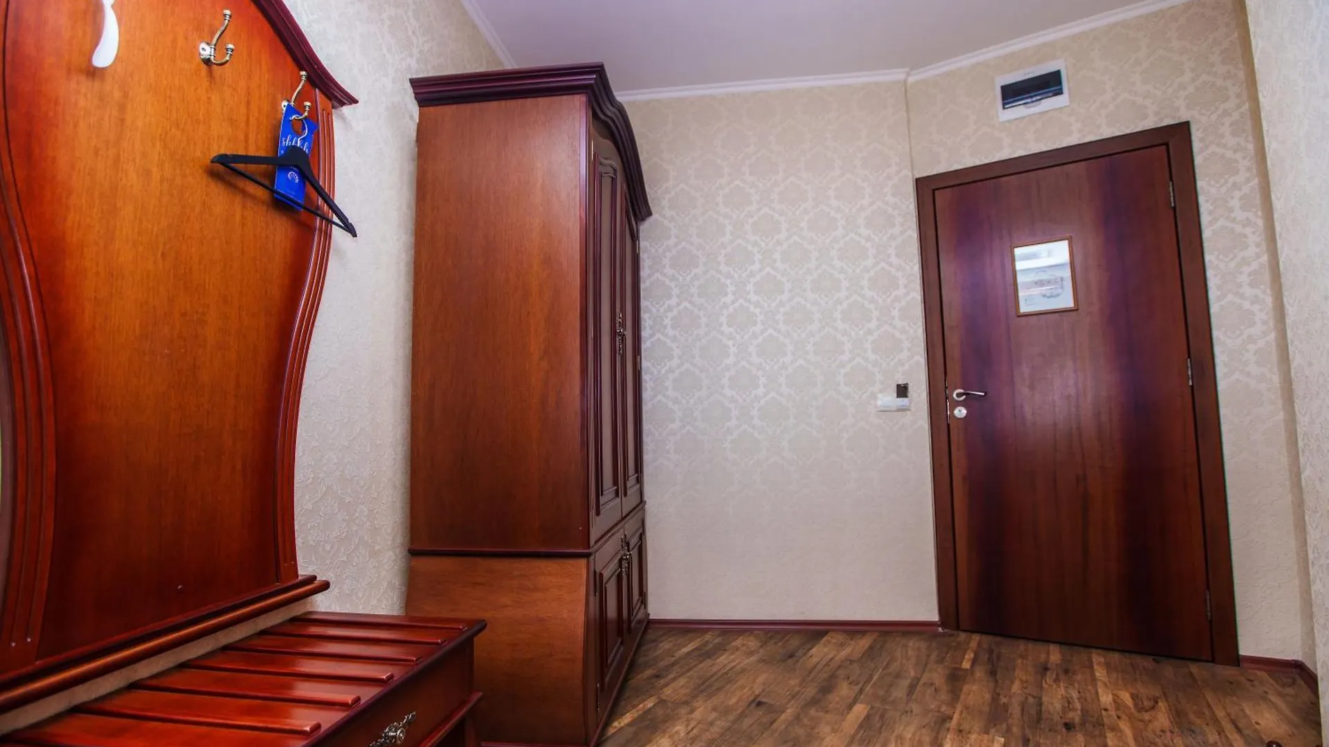 Aqua View Spa Boutique Hotel 골든샌드