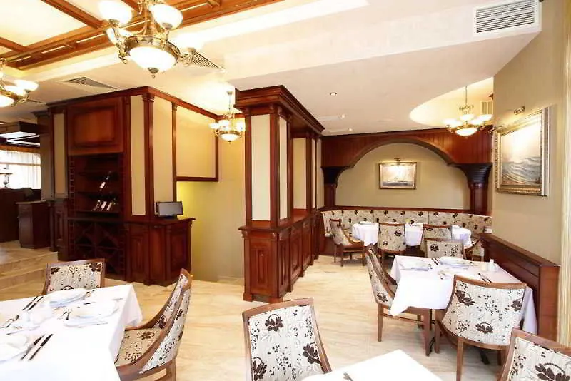 Aqua View Spa Boutique Hotel 골든샌드