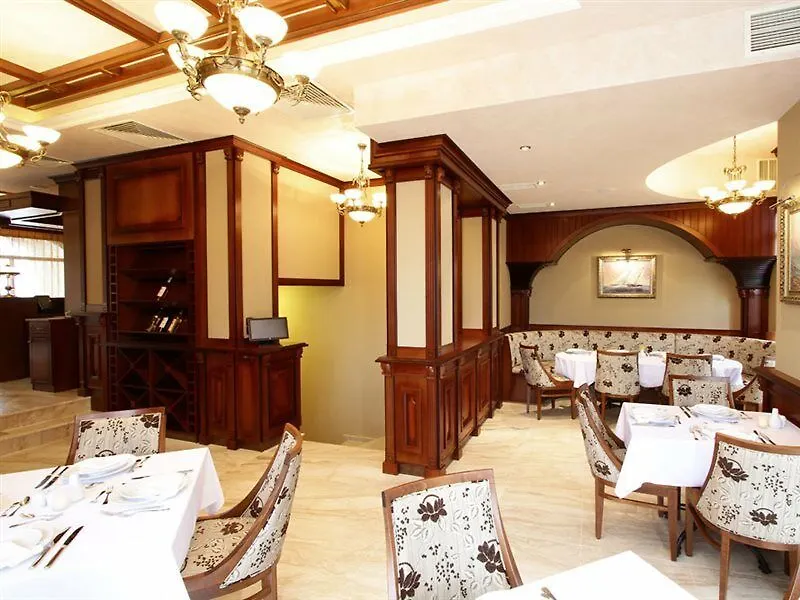 Aqua View Spa Boutique Hotel 골든샌드