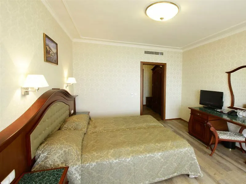 Aqua View Spa Boutique Hotel 골든샌드 4*,